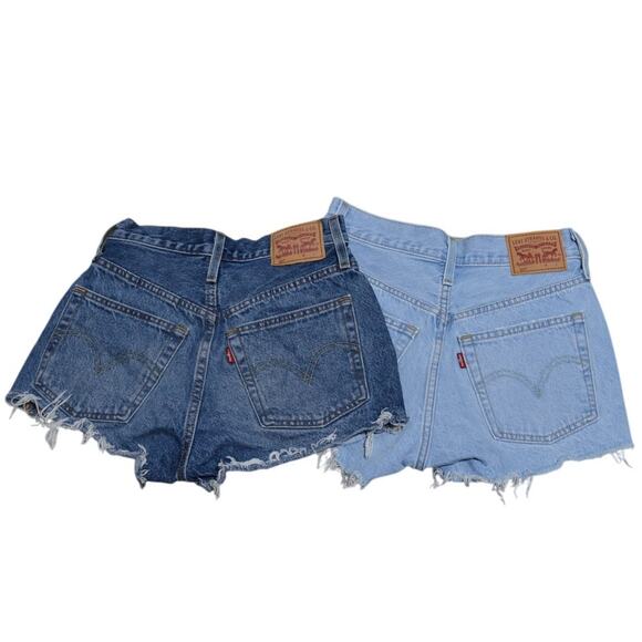 Levi's 501 Distressed Woman's High Waisted Shorty Jean Shorts Size 24 - Picture 2 of 14